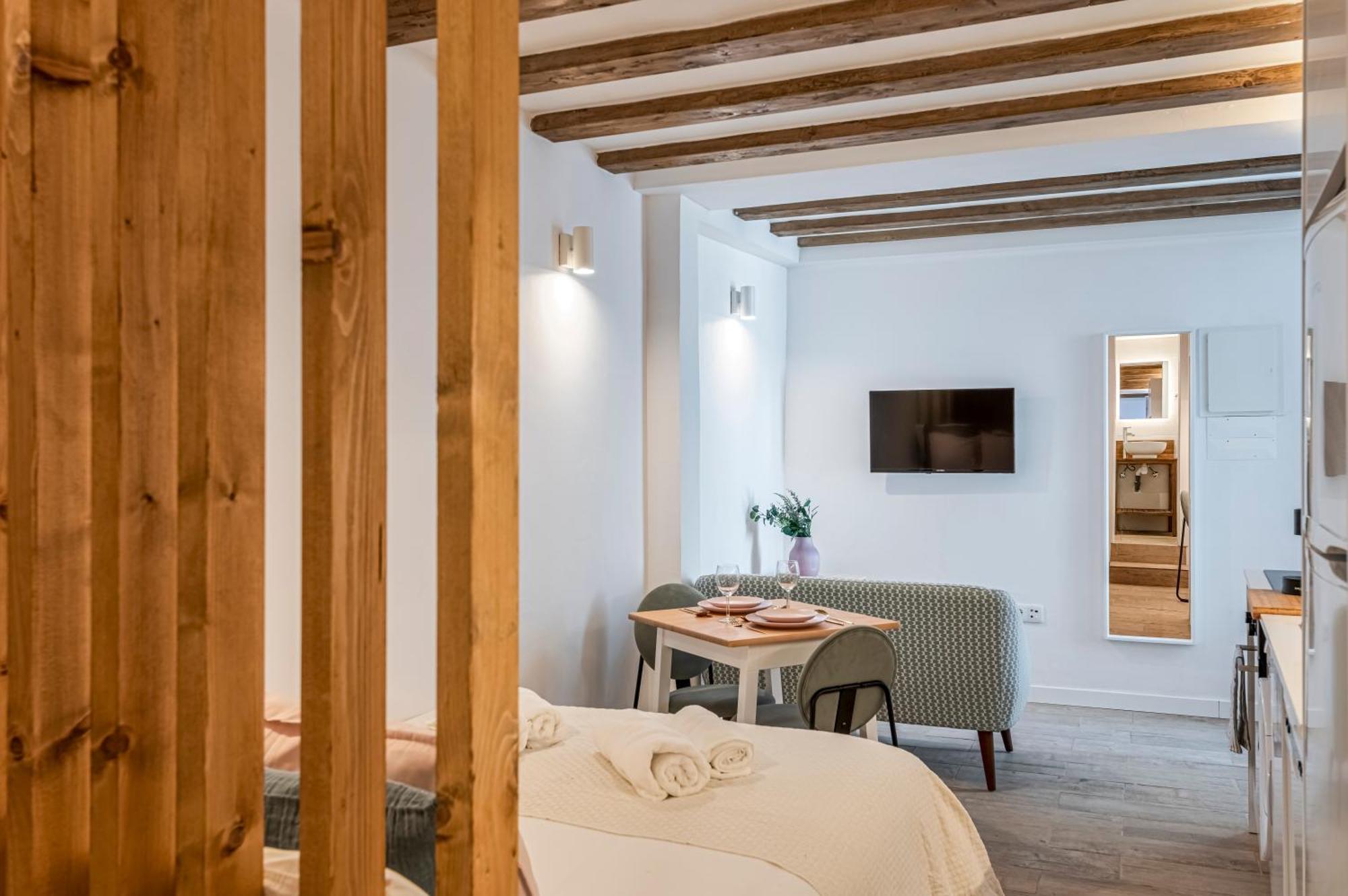 Chalet Marias - Parede Beach Apartments Экстерьер фото