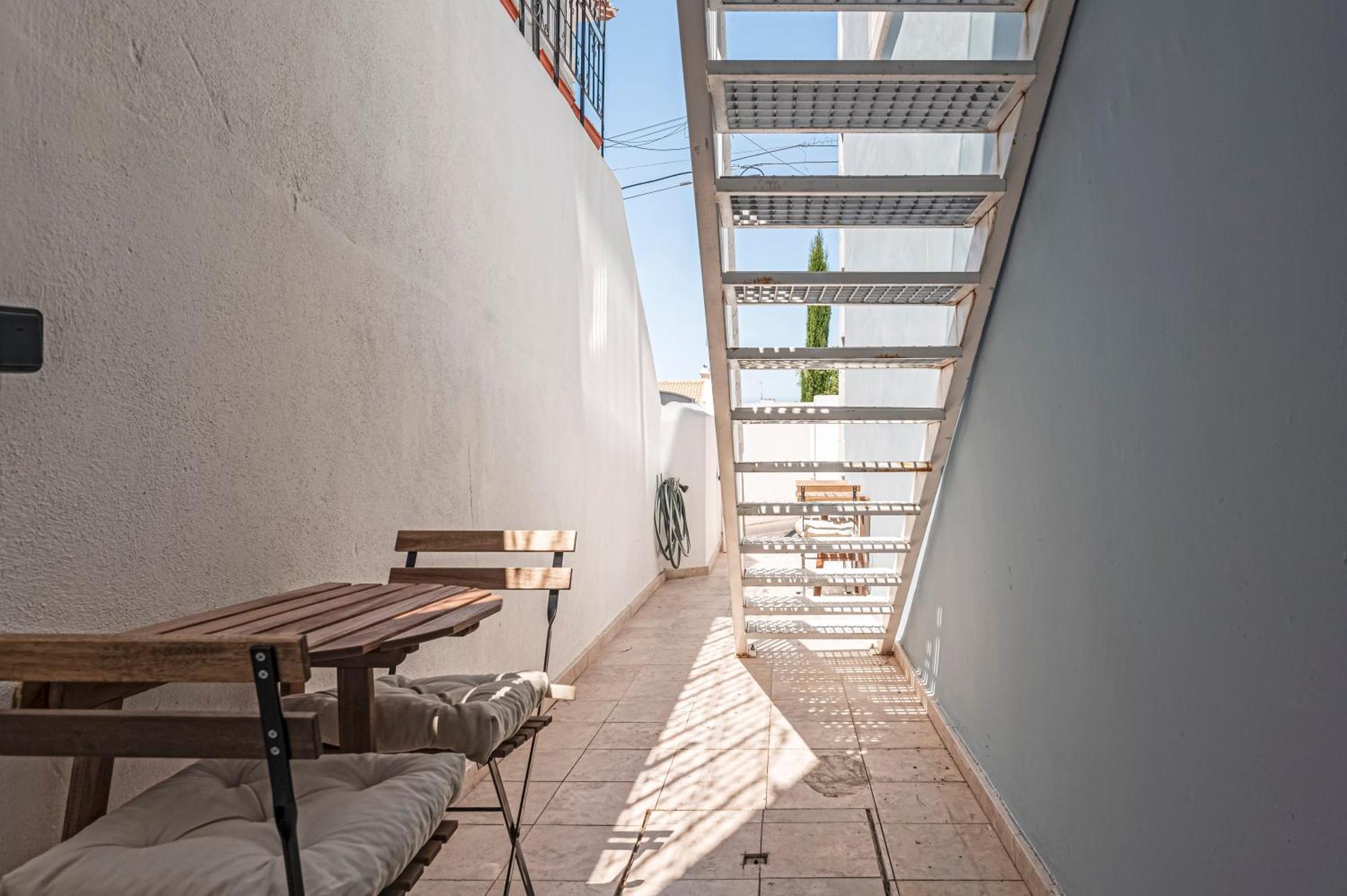 Chalet Marias - Parede Beach Apartments Экстерьер фото